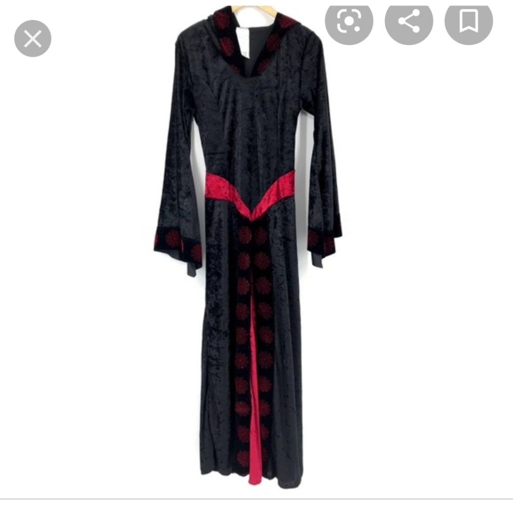Vampire witch Halloween costume
